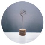 Fotohouder op boomstammetje