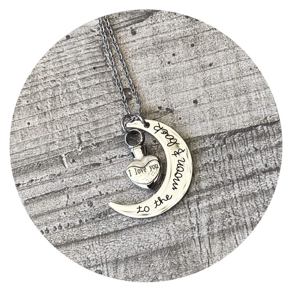 Urn ketting I love you to the moon and back