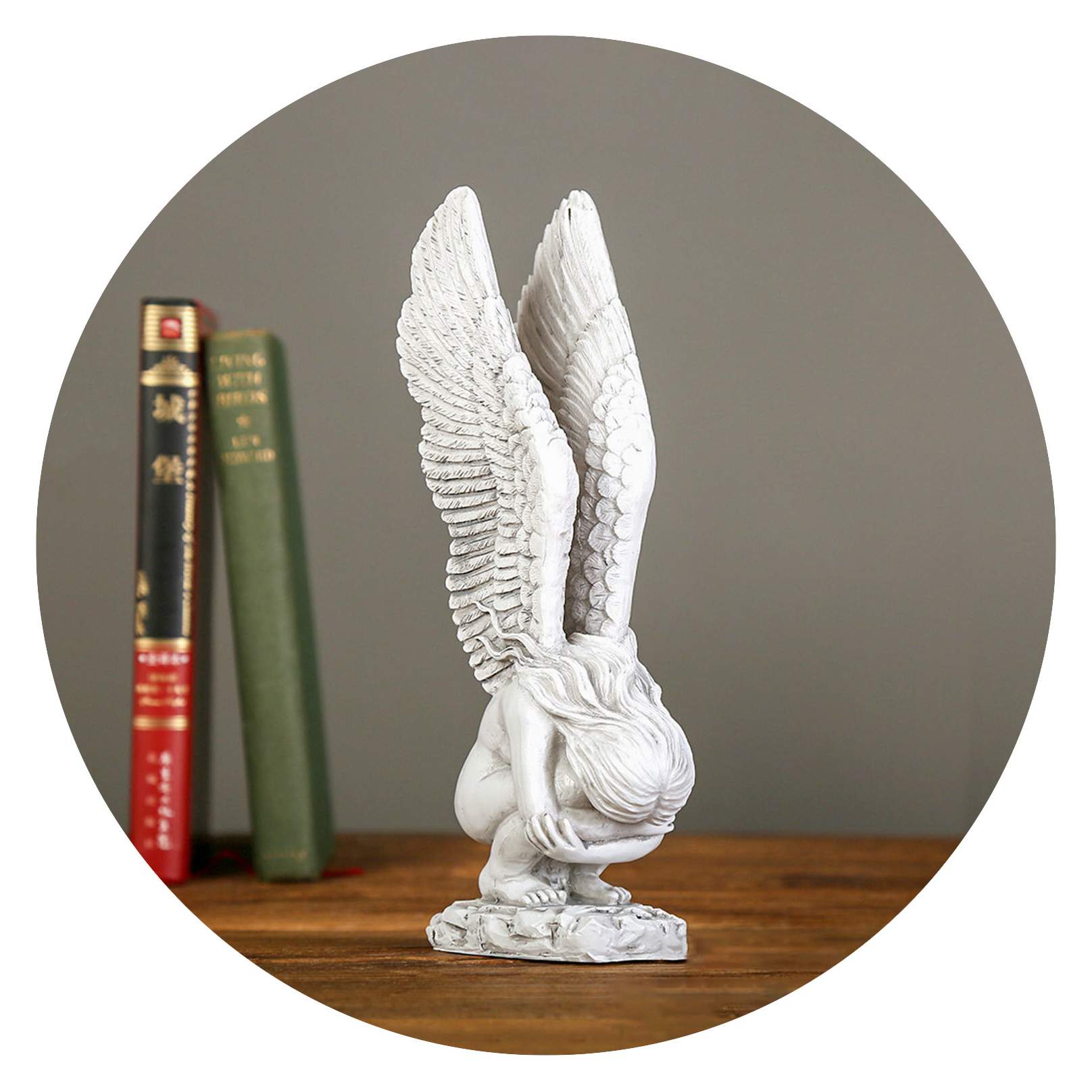 Engel hurkend zwart Engel hurkend zwart