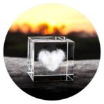 Wolkje in glas zonsondergang