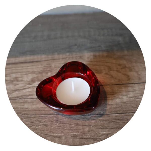 Rood glazen hart met lichtje