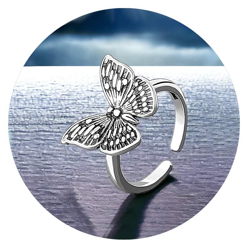 Ring met prachtige vlinder Ring met prachtige vlinder