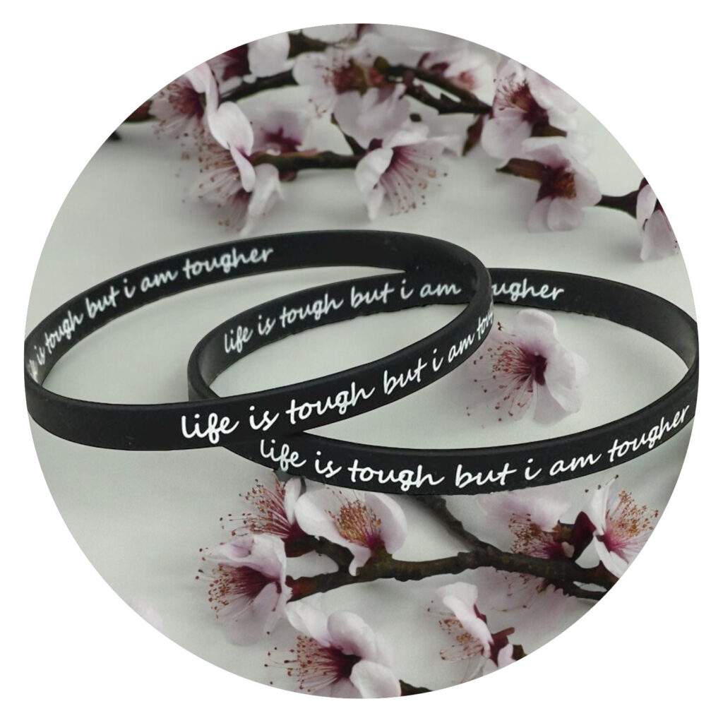 Armband - Life is tough but