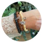 Armbandje set houten kralen