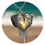 Ketting met goudkleurig hart en vleugels