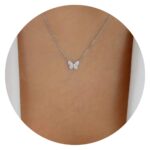 Ketting zilverkleurig met vlindertje