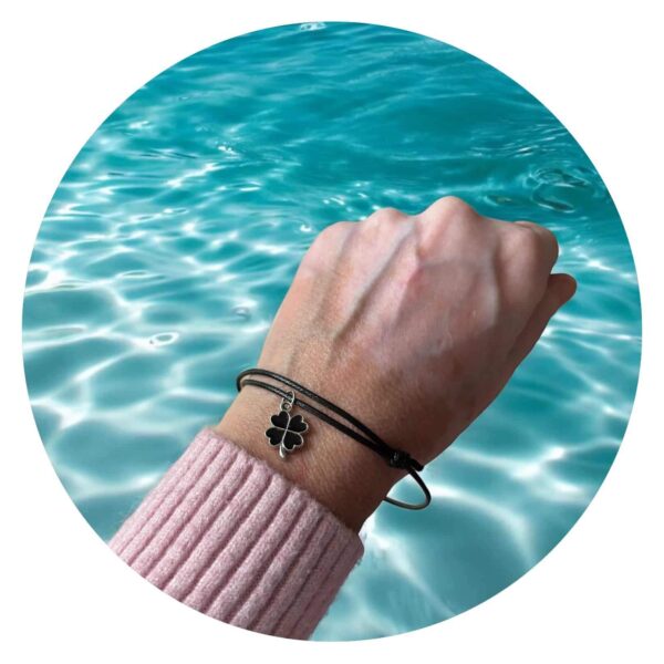 Lief veterarmbandje | Zwart | Met klavertje