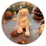 Roze onbescheiden konijn met oogjes dicht