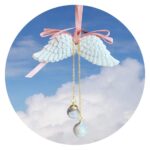 Lieve hanger met vleugeltjes