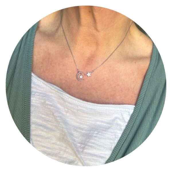 Ketting maan met 2 sterren