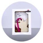 Keramieken engel met roze lint