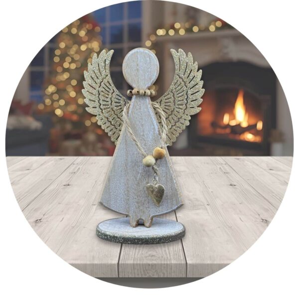 Houten engel gouden vleugels