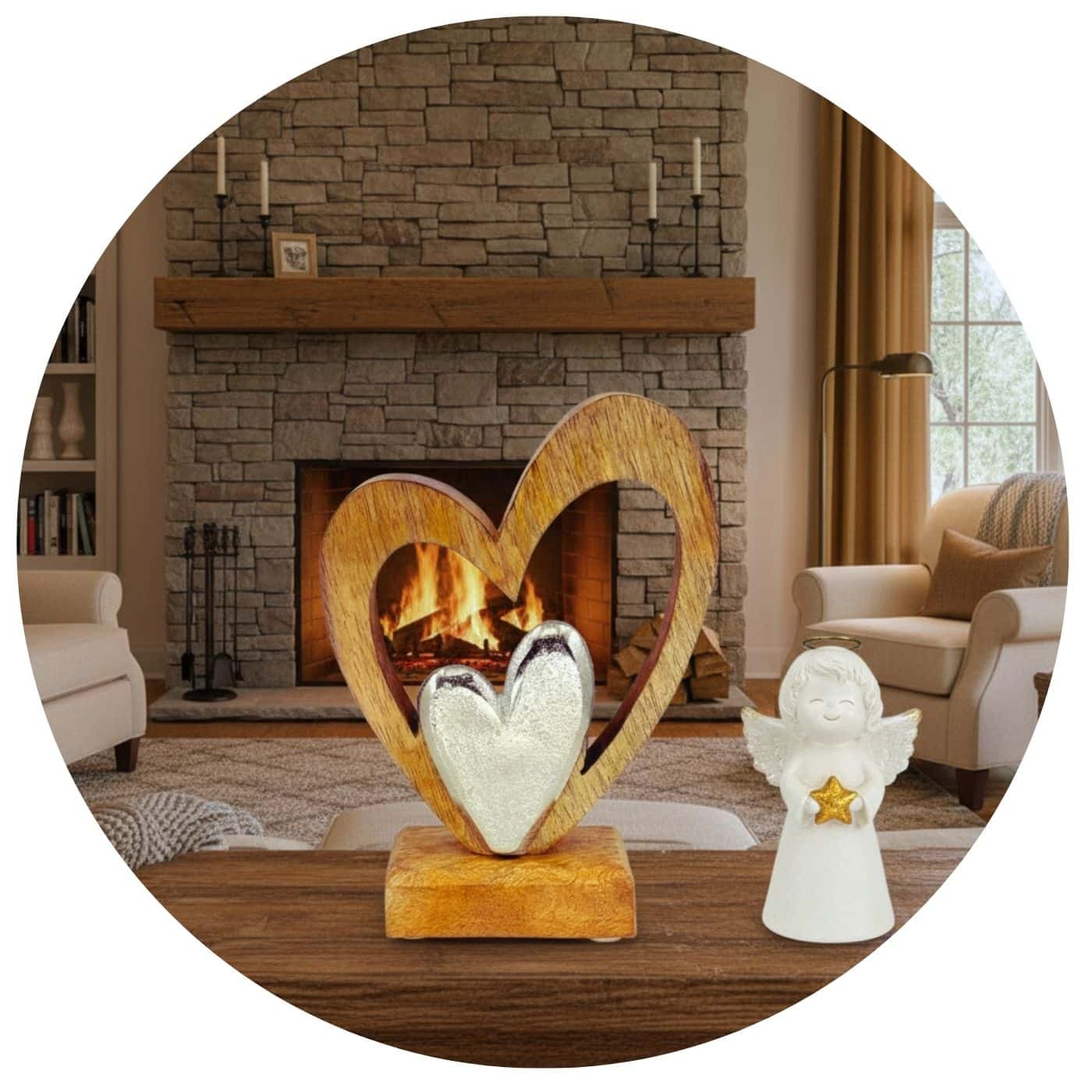 Houten-hart-klein-metalen-hart-engel Mangohouten hart met metalen kern naast een engel