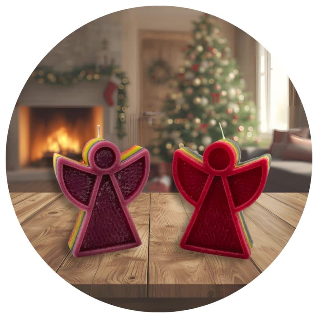 Kaars regenboogengel paars of rood in kerstsfeer